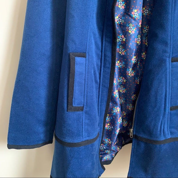 Tulle zipper coat. Rich blue with fun lining. - Picture 2 of 8